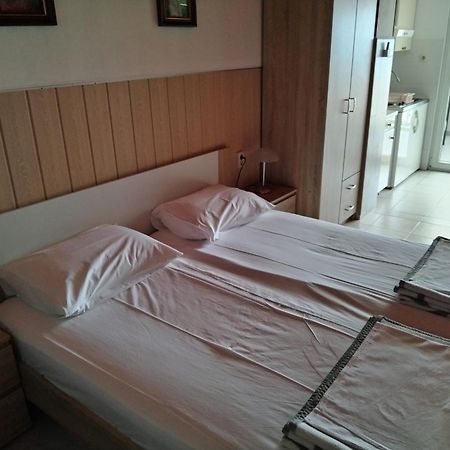 Apartmani Marijan Цриквениця Екстер'єр фото