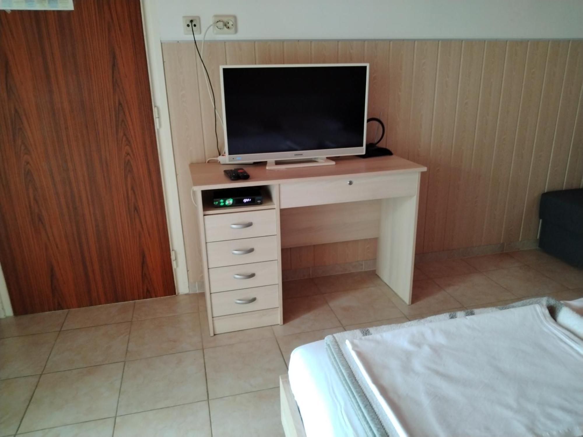 Apartmani Marijan Цриквениця Екстер'єр фото