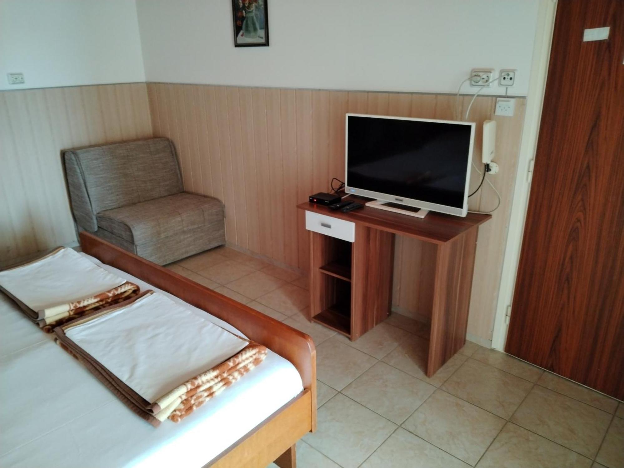 Apartmani Marijan Цриквениця Екстер'єр фото